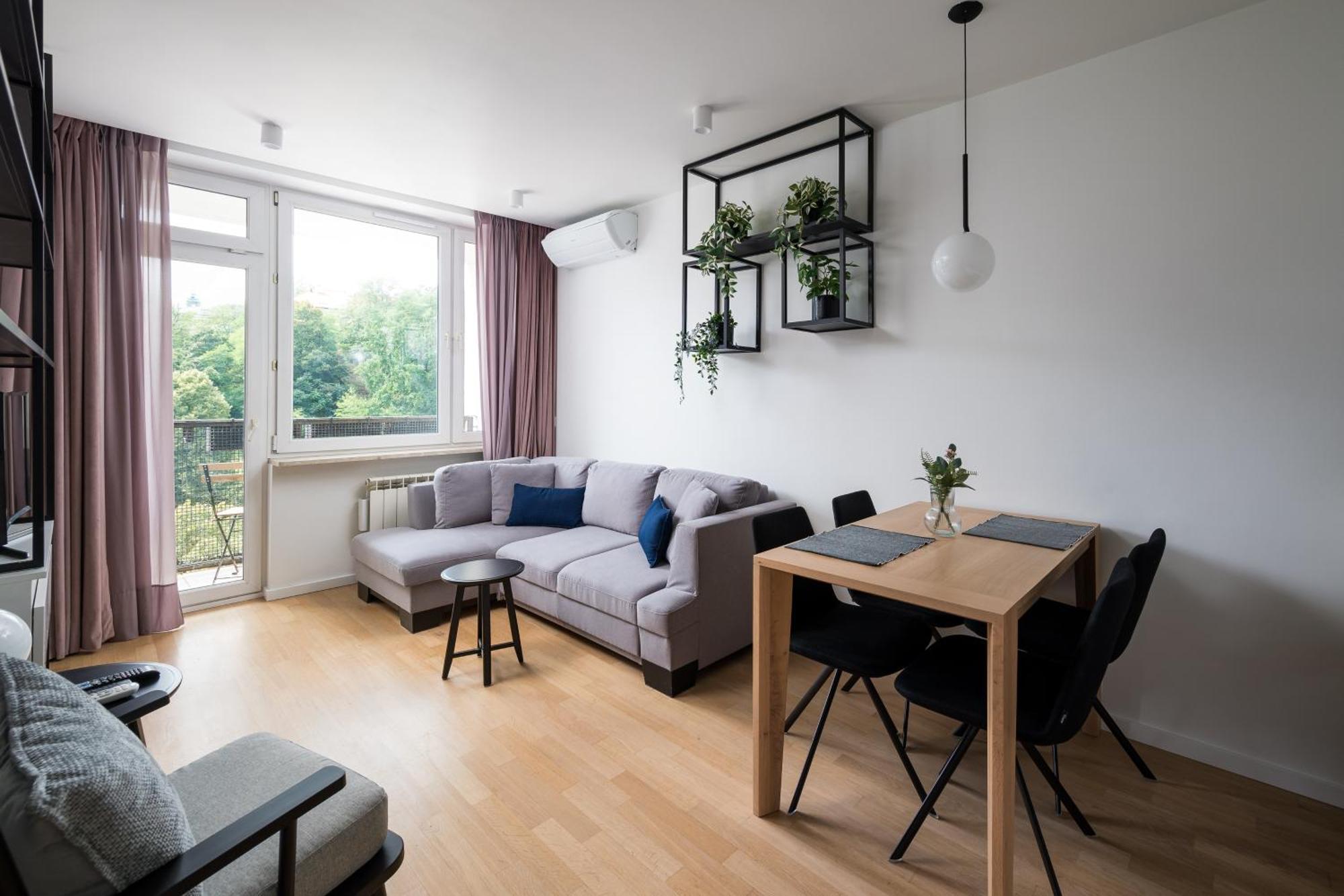 Elektrownia Powisle Stylish Apartment Warsaw